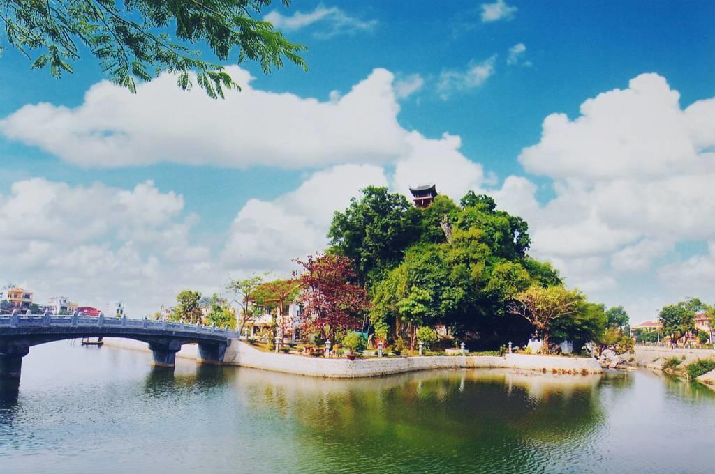 Hoa Lu Hotel Ninh Bình Exteriör bild